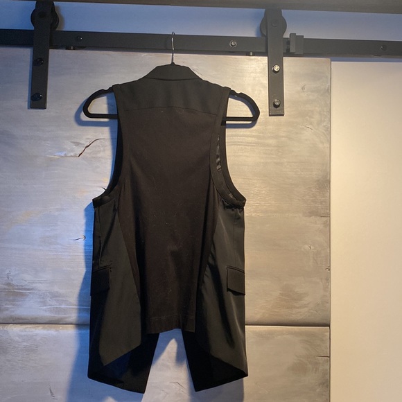 BCBGmaxazria Black Tuxedo Long Vest. 2 inside Pockets, 3 outer Pockets. - Picture 2 of 6